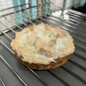 individual Lemon meringue