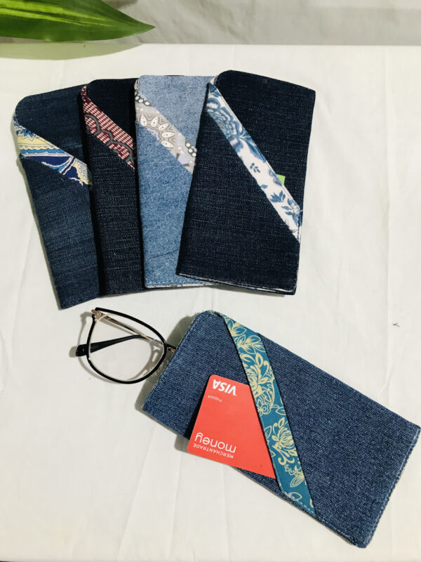 Spectacle case
