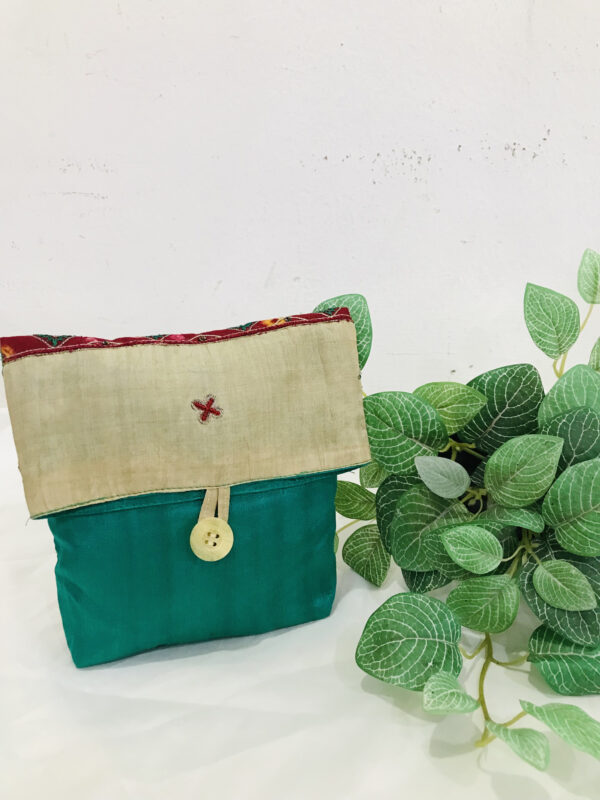 Ethnic pouch