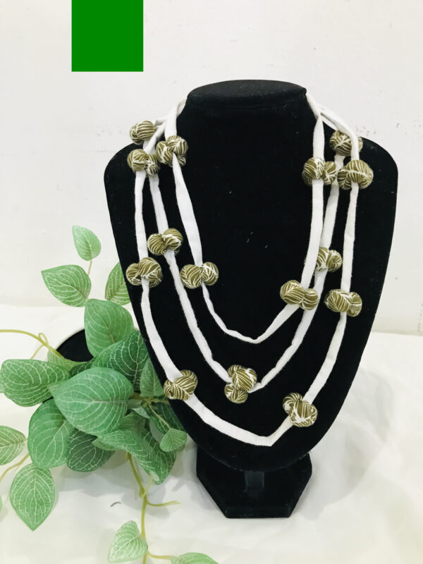 Ethnic necklace - Image 8