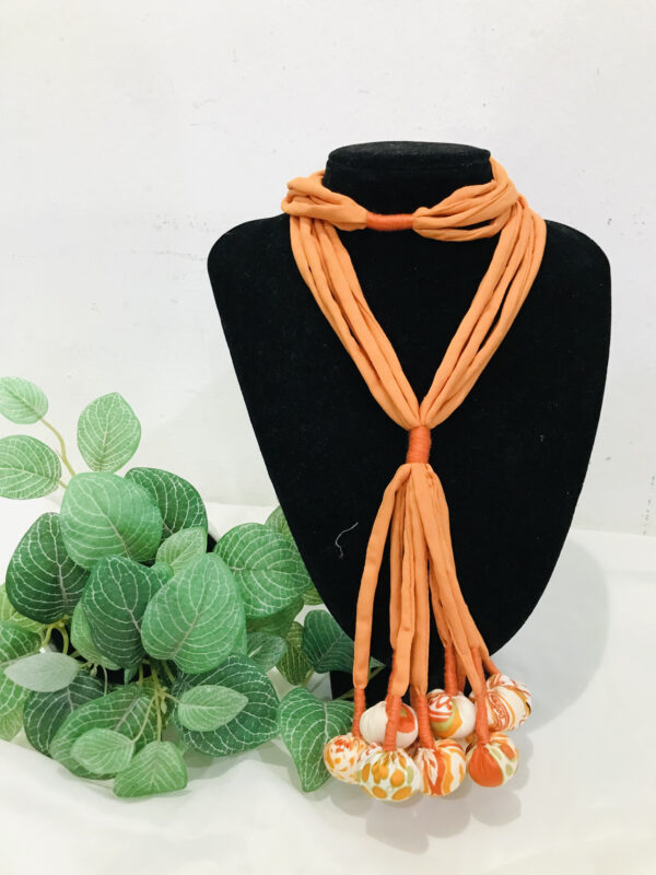 Ethnic necklace - Image 19