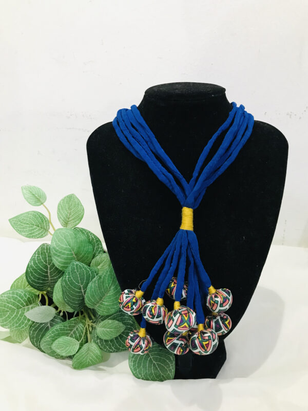 Ethnic necklace - Image 13