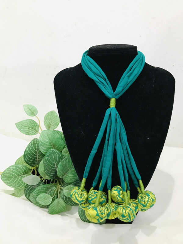 Ethnic necklace - Image 16