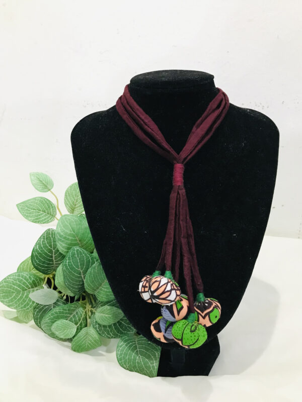 Ethnic necklace - Image 18
