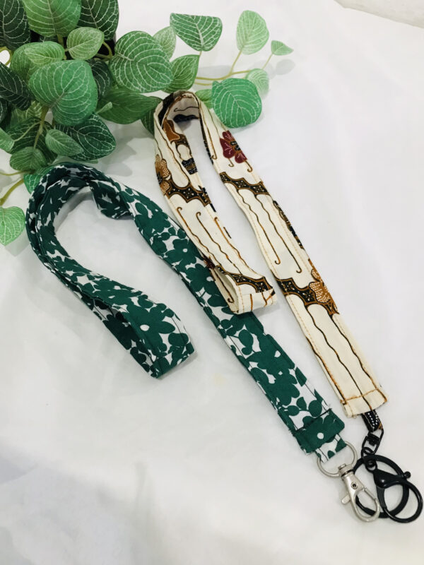 Access card with lanyard - Image 8