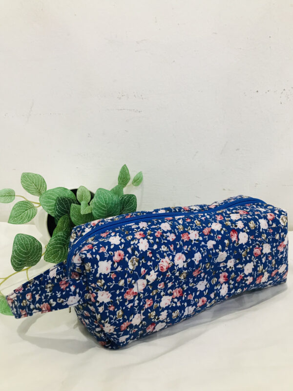 French toiletry - Image 4