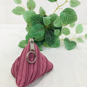 Zip pouch