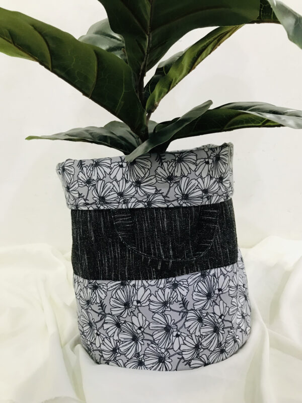 Plant cover - Image 7