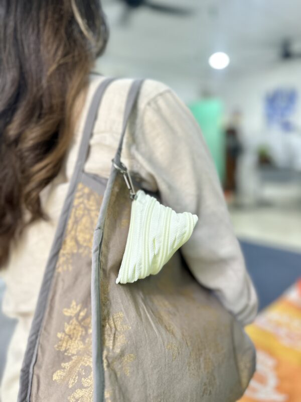 Zip pouch - Image 20