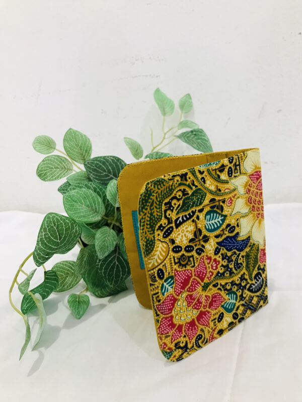 Passport holder - Image 5