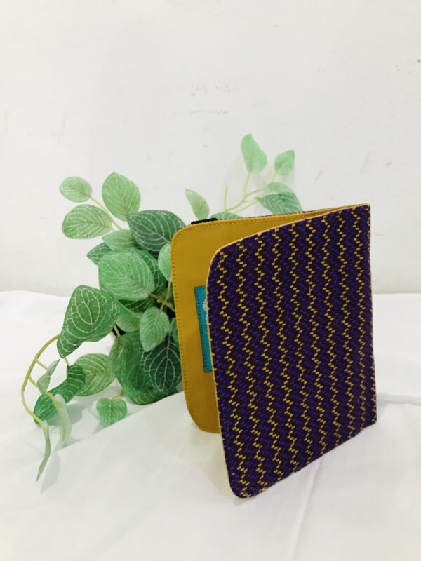 Passport holder - Image 10