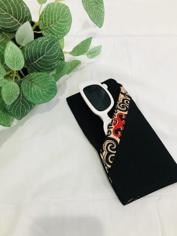 New Spectacle case - Image 19