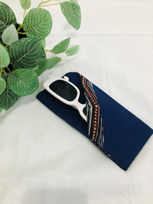 New Spectacle case