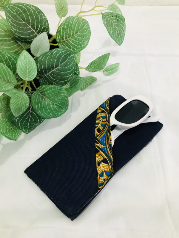 New Spectacle case - Image 9