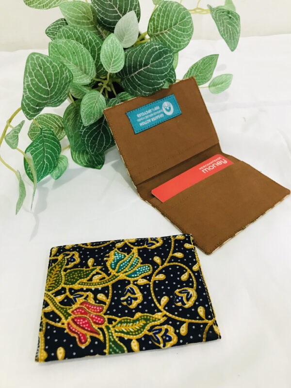 Card holder - Image 2