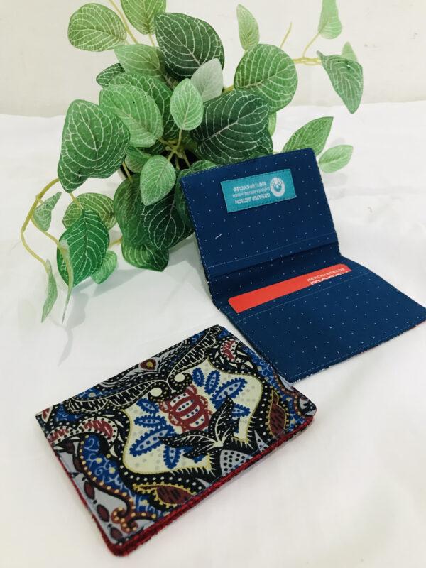 Card holder - Image 3