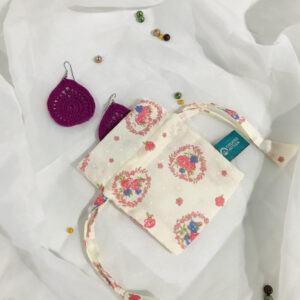 Earring pouch